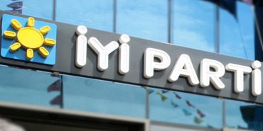 iyi-parti-ZvyB_cover