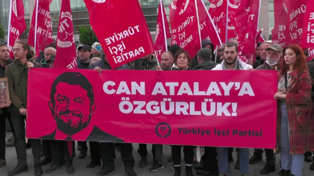 TİP, Çağlayan Adliyesi'nden seslendi: Bir dakika bile gecikmeden AYM gerekçeli kararını yazmalı