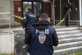 Orta hasarlı binada ceset bulundu