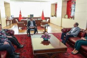 ozgur-ozel-kesk-heyeti-ile-gorustu