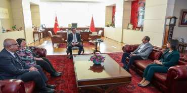ozgur-ozel-kesk-heyeti-ile-gorustu