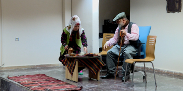 Areye Kay Tiyatro Grubu, Kırmancki'nin yaşatılması için mücadele veriyor