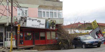 ek-fotograflar-umraniyede-metro-calismasi-sirasinda-yol-coktu_9040_dhaphoto1