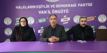 Van Büyükşehir Belediyesi kayyımı Kürtçe billboardları engelledi