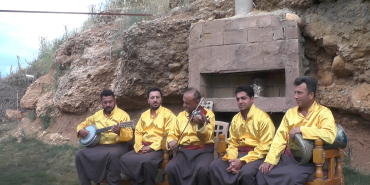 Kuşaktan Kuşağa Aktarılan Harfane Müziği