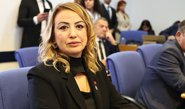 Nermin Yıldırım Kara: Hasarsız binalarımız neden riskli bina olarak tebliğ ediliyor?