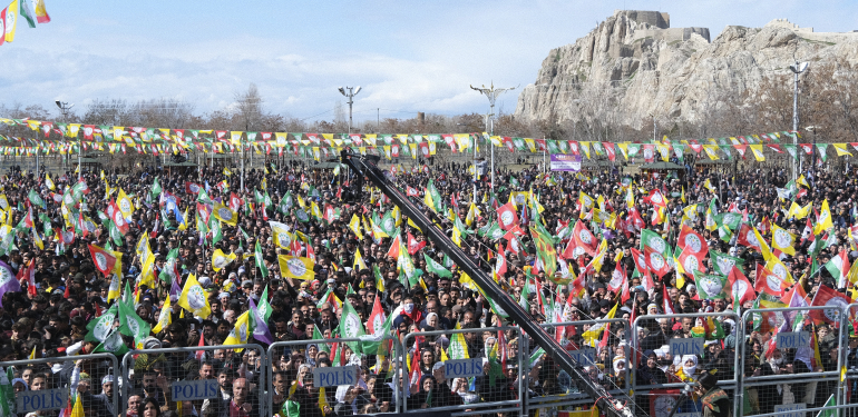 Dem Parti Van Büyükşehir adayları Şedal ve Zeydan: 31 Mart zaferini şimdiden ilan ediyoruz