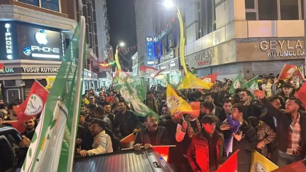Van'da DEM Parti 14'e 14 yaptı