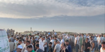 Mardin'deki anız yangınında ölen 2 kişi, toprağa verildi