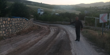 Yazın Toz, Kışın Çamurla Uğraşıyorlar (1)