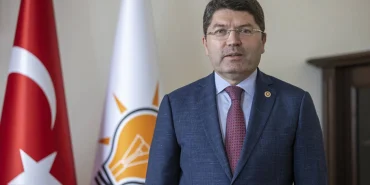 adalet-bakani-icisleri-bakanligi-nin-gorevden-alma-yetkisi-var