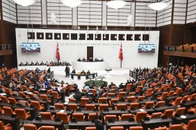 dem-parti-den-meclis-te-kursu-eylemi-karari