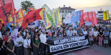 dem-partiden-istanbulda-kayyum-protestosu