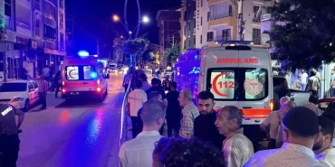 elazig-da-lokantada-yemek-yerken-silahli-saldiriya-ugrayan-3-kisi-yaralandi