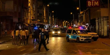 kayseri-valisi-cicek-kayseri-deki-olaylarda-21-emniyet-ve-1-itfaiye-personeli-yaralandi