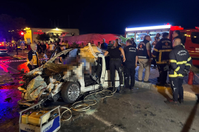 Otomobil TIR'a arkadan çarptı: 2 kardeş öldü, 3 kişi yaral