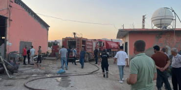 mardin-de-fabrikada-yangin