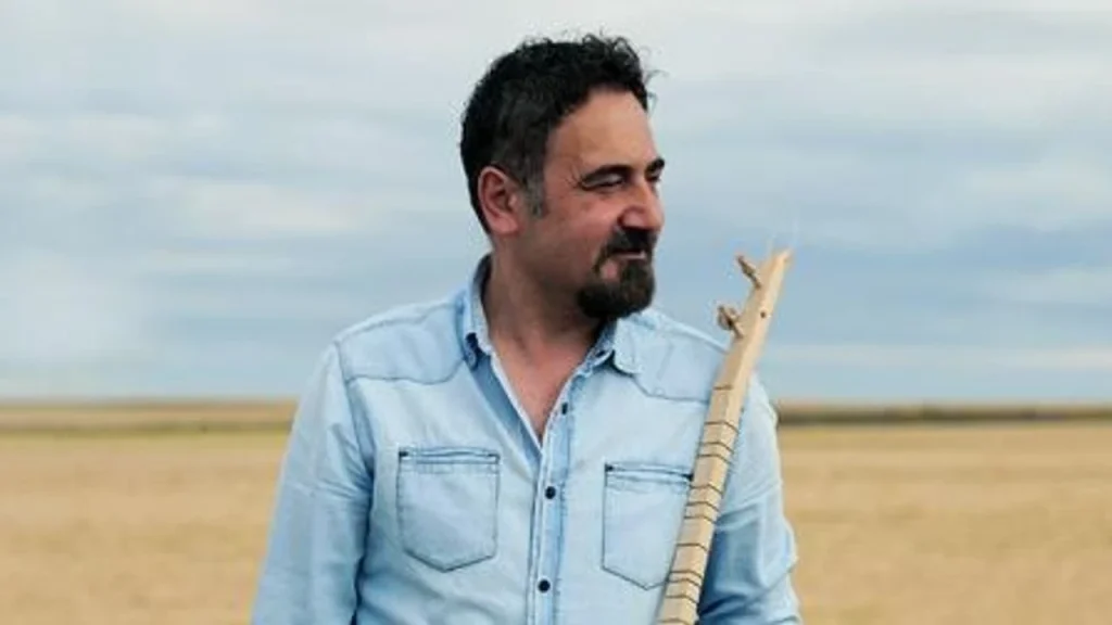 Mikail Aslan: İrademizle seçilmiş başkanlarımız, onurumuzdur, başımızın tacıdır