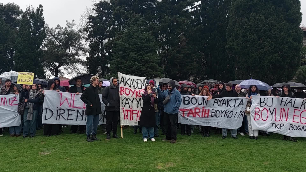 Tutuklu öğrencilere siyasi yasak istendi