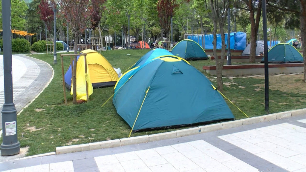 İstanbul’daki depremin ardından çadır fiyatlarında fahiş artış!