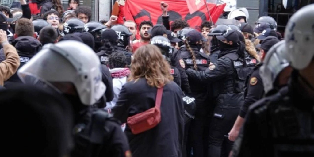 Bakan Yerlikaya: 1 Mayıs'ta 409 kişi gözaltına alındı