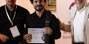 Sarayevo Gitar Ödülü Cem Şivan'a