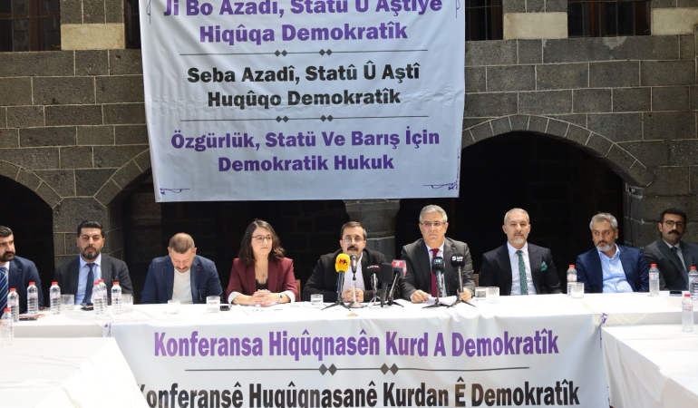 Hukuk Konferansı