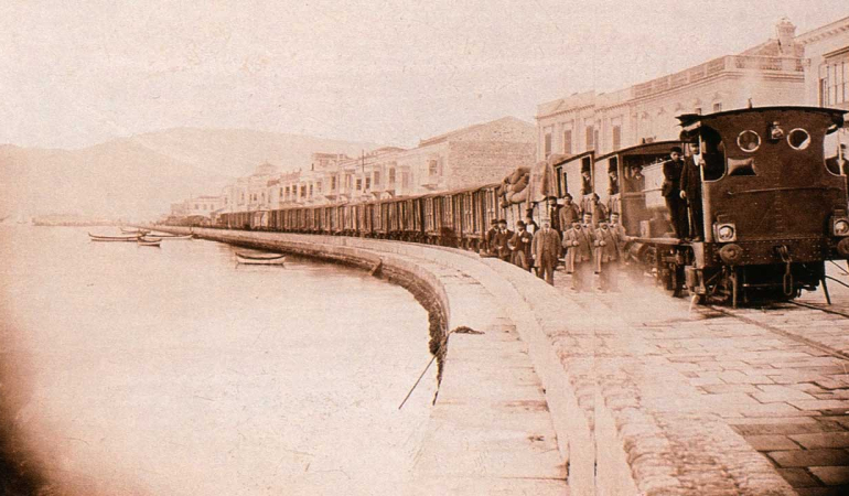 İnsanlar, hayvanlar ve şimendiferler