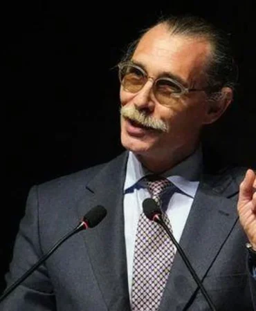 Erdal Beşikçioğlu